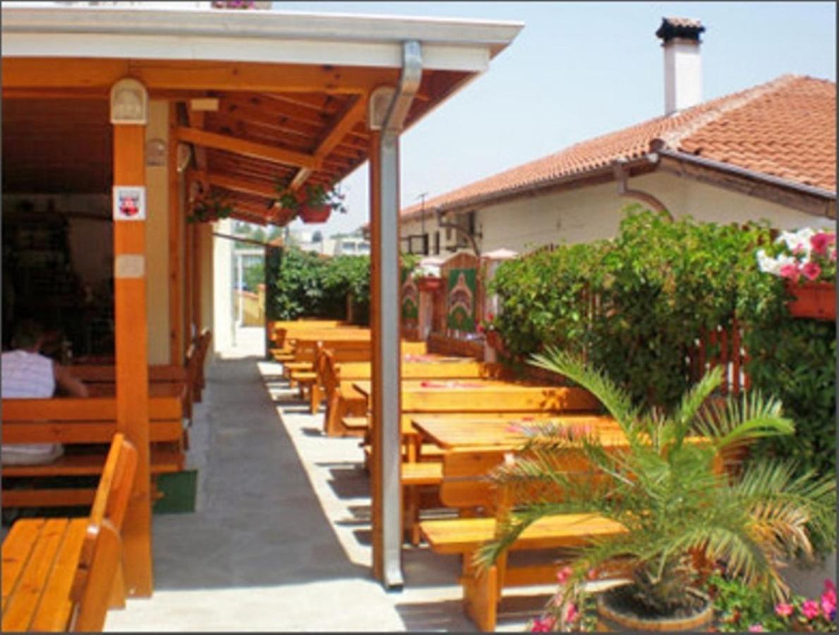 Hotel Niko Kranevo Kültér fotó